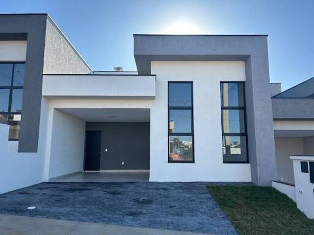 #27 - Casa para Venda em Sorocaba - SP