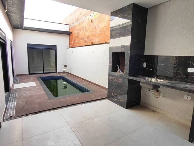 #619 - Casa para Venda em Sorocaba - SP - 2