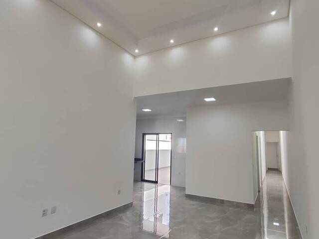 #618 - Casa para Venda em Sorocaba - SP - 2